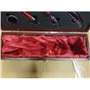 Image 3 : WINE GIFT BOX WITH ACCESSORIES