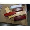 Image 5 : LOT OF MECHANICAL PENCILS AND PENS IN WOOD CASES