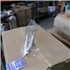 Image 2 : Lot of new whisks and tongs