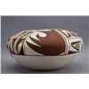 Image 2 : NATIVE AMERICAN HOPI POTTERY BOWL BY LORRETA AND JOY NAVASIE