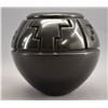 Image 2 : NATIVE AMERICAN SANTA CLARA POTTERY BOWL BY CLIFF ROLLER