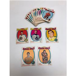 Lot Of 34 1971-72 *O-PEE-CHEE* NHL Hockey Cards