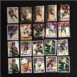 WAYNE GRETZKY HOCKEY CARD LOT