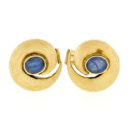 Vintage 14kt Yellow Gold Oval Blue Star Sapphire Florentine Swirl Cuff Links