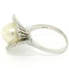 Image 7 : Vintage 14K White Gold 8.5mm Pearl Bezel Diamond 2 Wave Bypass Cocktail Ring