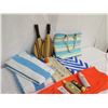 Image 8 : Beach Lot: 2 Towels, Striped Tote Bag, 2 Paddles, Lotion & Orange Mesh Bag