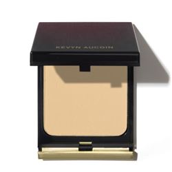 MSRP $76.00- KEVYN AUCOIN THE SENSUAL SKIN POWDER