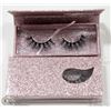 Image 1 : 2PK OF BRAND NEW WOMENS FAKE EYELASHES; STYLE M4