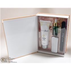 CITRUS MANICURE SET  INCL. 3 STEP BUFFER/ NAIL