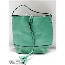 GREEN HANDBAG WITH GOLD TONE ACCENTS