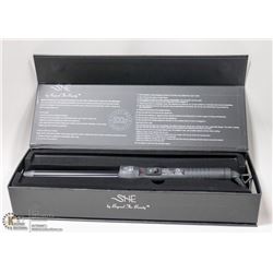 SHE BY BEYOND THE BEAUTY 19MM VOLUME CURLING IRON