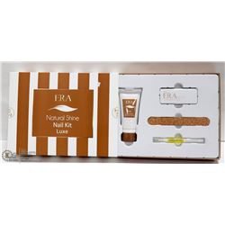 ERA NATURAL SHINE NAIL KIT INCL. FILE, BUFFER,