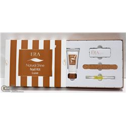 ERA NATURAL SHINE NAIL KIT INCL. FILE, BUFFER,