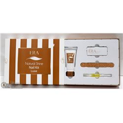 ERA NATURAL SHINE NAIL KIT INCL. FILE, BUFFER,