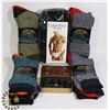 Image 1 : NEW MENS ITEMS 4 PAIR CALVIN
