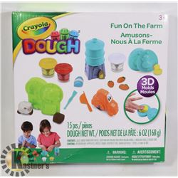 NEW 15PC CRAYOLA DOUGH: FUN ON THE FARM KIT