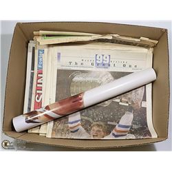 BOX OF VINTAGE WAYNE GRETZKY