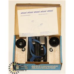 STEEL MASTHALTER RACK FOR CAR ROOF TYPE 4022