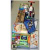 Image 1 : LARGE LOT OF CHILDREN'S TOYS