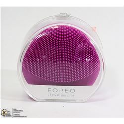 NEW FOREO T-SONIC FACIAL CLEANSING DEVICE