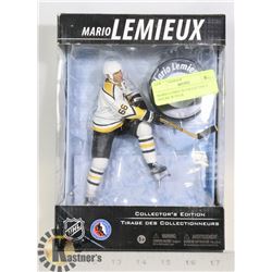 MARIO LEMIEUX COLLECTIBLE FIGURE W PUCK