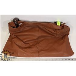 BROWN FASHION PURSE