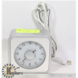 TIMEX AM/FM ALARM CLOCK RADIO- ELECTRIC OR