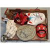 Image 1 : ESTATE FLAT OF MASKS AND HOME DECOR