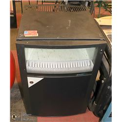 DOMETIC MINI MEDICAL FRIDGE NO KEYS - UNLOCKED