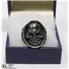 Image 1 : NEW SKULL RING SURROUNDED BY BLACK
