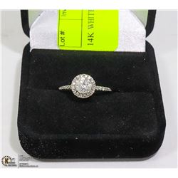 14K WHITE GOLD DIAMOND RING
