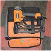 Image 1 : RIDGID STRAIGHT FINISH NAILER WITH BAG AND NAILS
