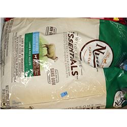 13.61KG BAG OF NUTRO LAMB AND RICE DOG FOOD