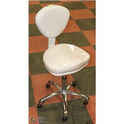NEW SALON HYDRALIC SWIVEL STOOL