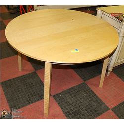 KITCHEN TABLE WITH BUTTERFLY LEAF