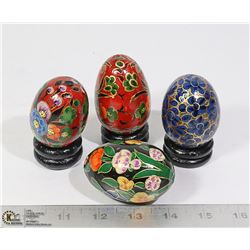 PKG OF 4 UKRAINIAN WOODEN EGGS WITH STANDS