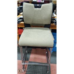 LOT OF 2 NEW METAL AND PLASTIC STACKABLE BAR