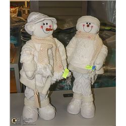 SET OF 2 NEW FLOOR STANDING SNOWMEN -