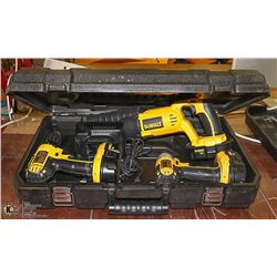 DEWALT  TOOL KIT