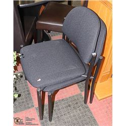 LOT OF 2 STACKABLE WAITING ROOMS CHAIRS