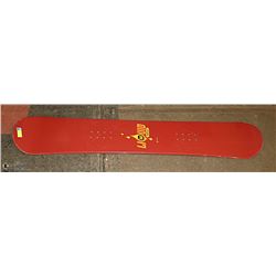 RED LIQUID PURSUIT 58 SNOWBOARD - 155 CM