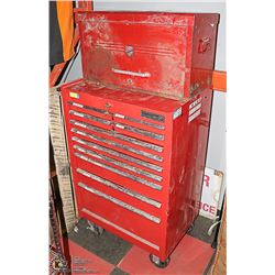 11 DRAWER ROLLER TOOL CABINET WITH KEYS AND 11
