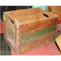 VINTAGE CANADA DRY WOOD CRATE WITH
