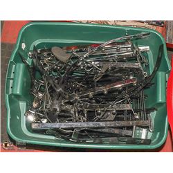 SET OF HAT AND TSHIRT STORE HANGERS