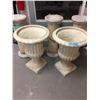 Image 1 : 2 plaster planters and 3 cement stands