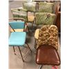 Image 1 : 6 ast. retro chairs