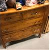 Image 1 : 1920's chest