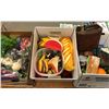 Image 1 : 5 Boxes of Prop Food