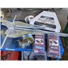 Image 3 : 2 personal anchor, 1 shoreline marine metal anchor with chain and shackles, 1 big metal anchor