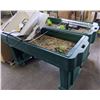 Image 1 : 2 green aquariums with rocks (hydro table)and fake plants with wheels and 2 industrial lights with b